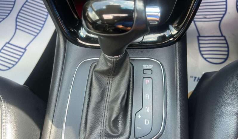 
								KIA Ceed 1.6 GDi 4 Tech DCT Euro 5 5dr full									